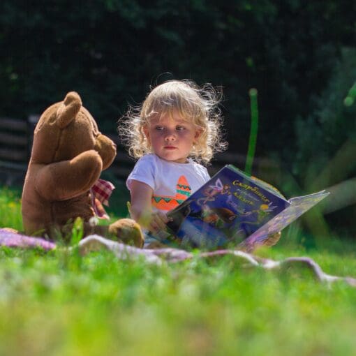 Outdoor play with Sustainable Play Preschool