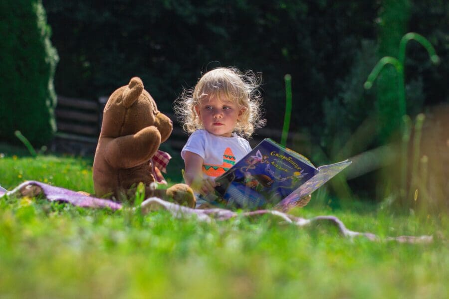 Outdoor play with Sustainable Play Preschool