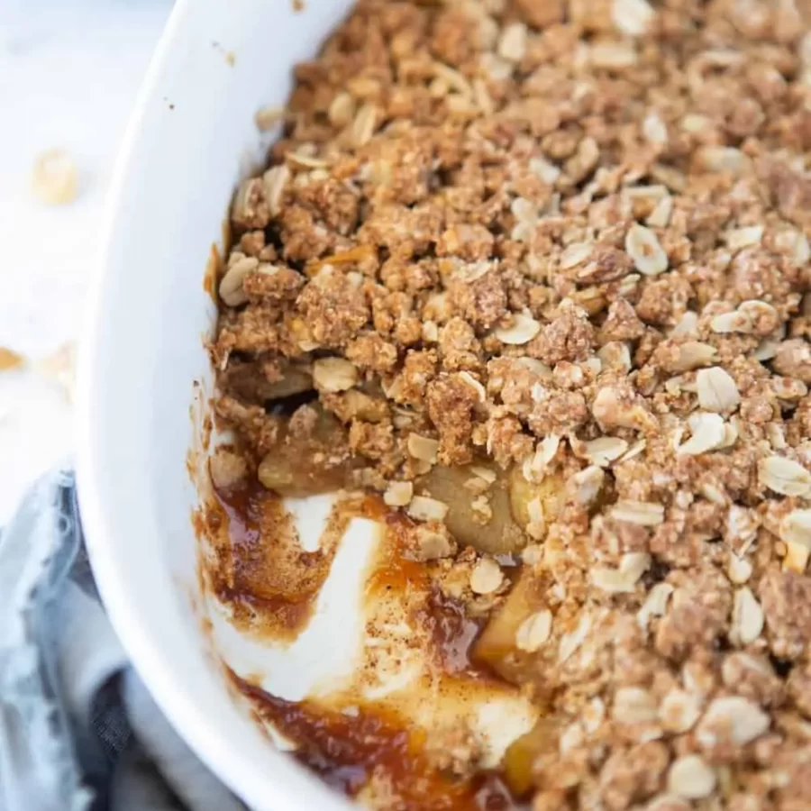 plant-based apple crumble