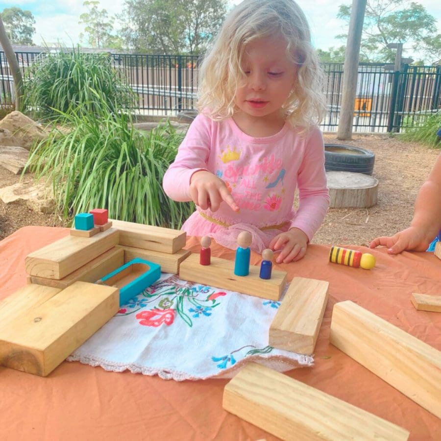 loose parts play environments rie