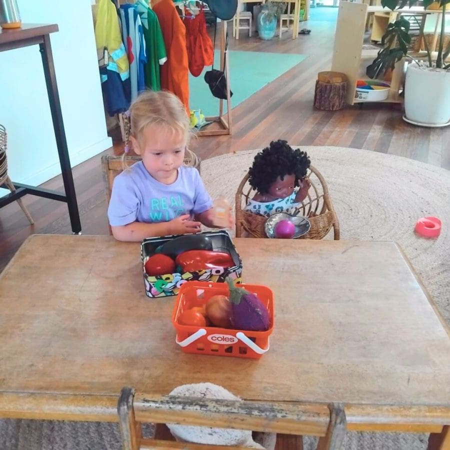 Including dark skinned dolls as resources for pretend play