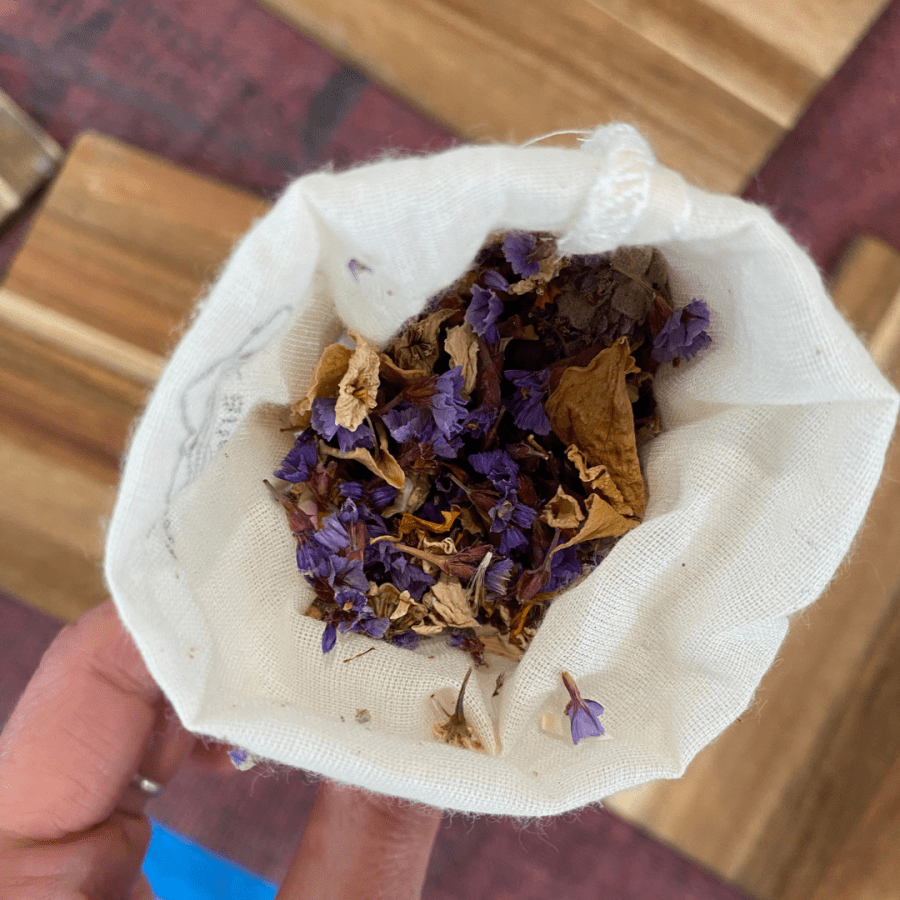 Educator Resource: Making Paper with Children dried flowers paper making